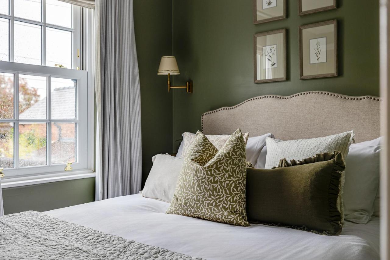 *New* Little Pyecroft House, Chester Exteriör bild