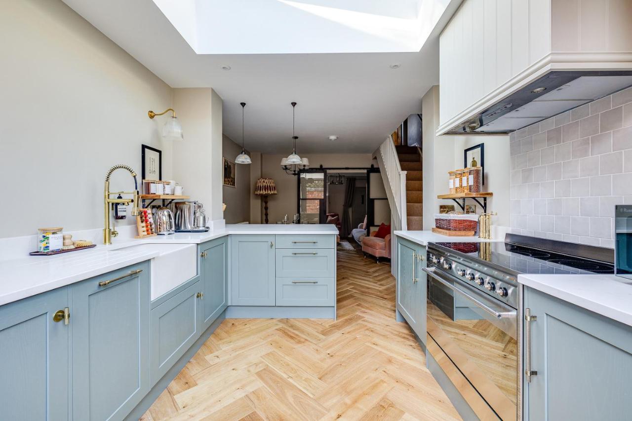 *New* Little Pyecroft House, Chester Exteriör bild