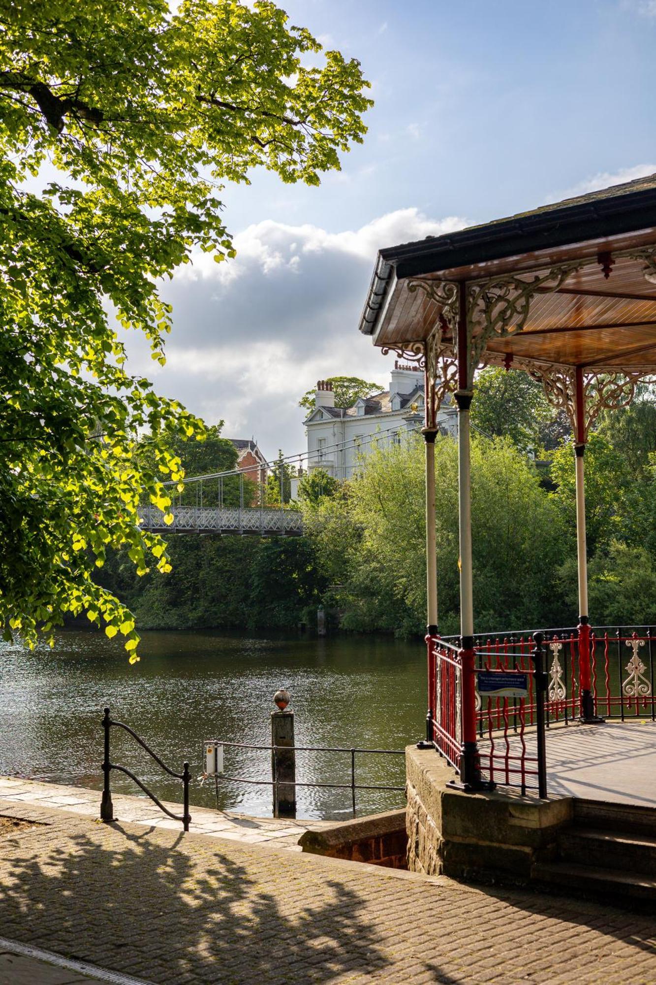 *New* Little Pyecroft House, Chester Exteriör bild